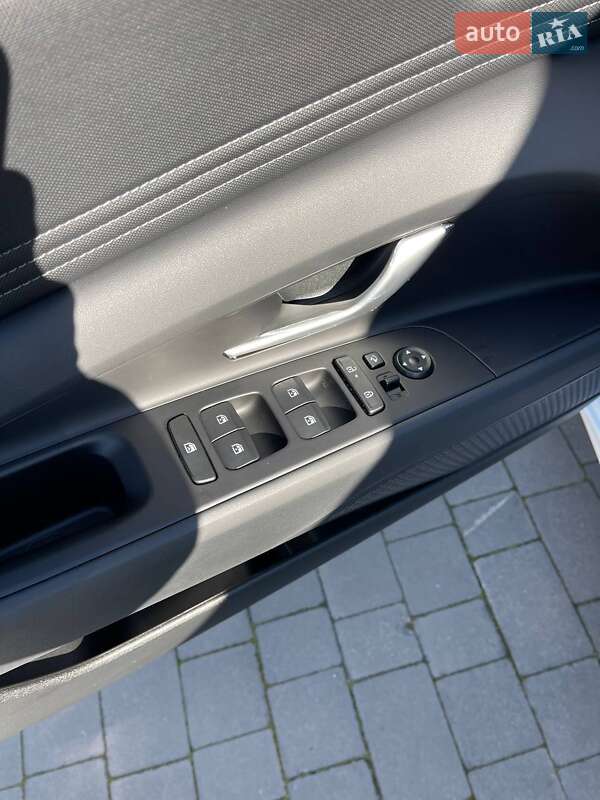 Седан Hyundai Elantra 2025 в Львове фото 12 Седан Hyundai Elantra 2025 в Львове