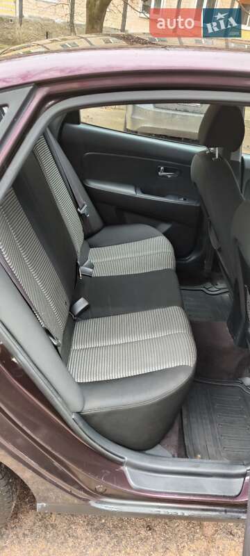 Седан Hyundai Elantra 2010 в Киеве