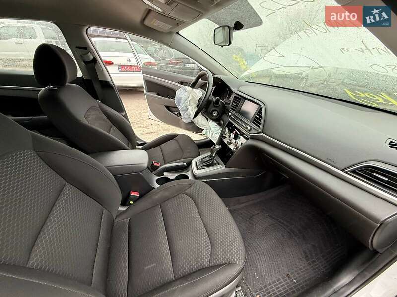 Седан Hyundai Elantra 2020 в Киеве фото 23 Седан Hyundai Elantra 2020 в Киеве