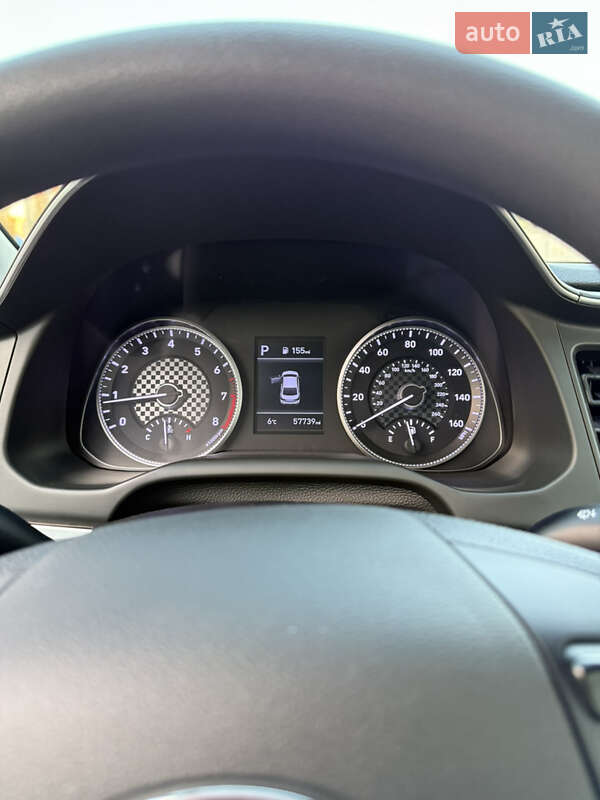 Седан Hyundai Elantra 2019 в Киеве