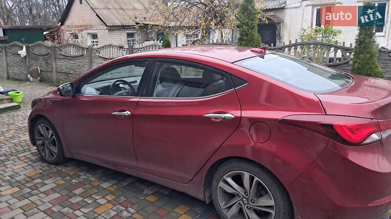 Седан Hyundai Elantra 2013 в Днепре
