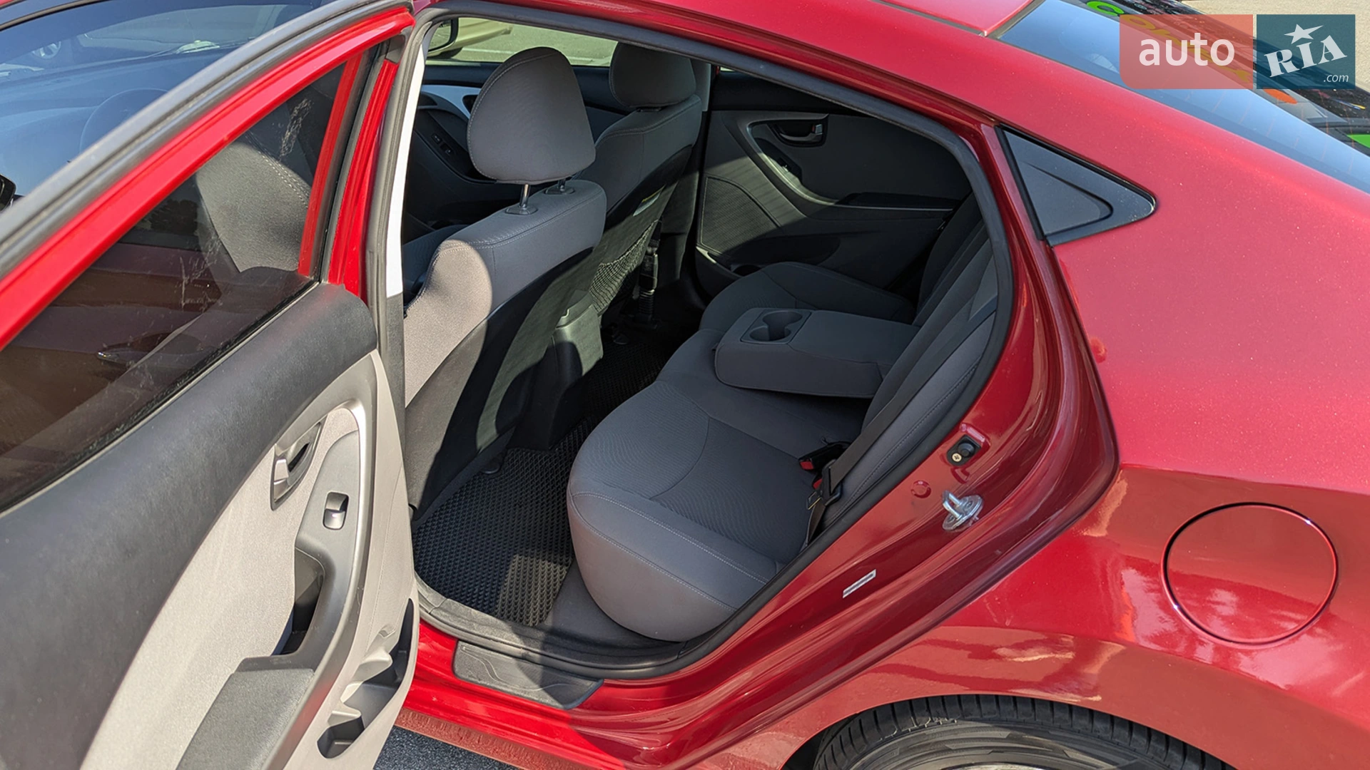 2014 Hyundai Elantra - мініатюра 20