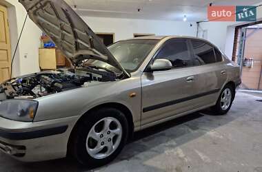 Седан Hyundai Elantra 2005 в Тростянце