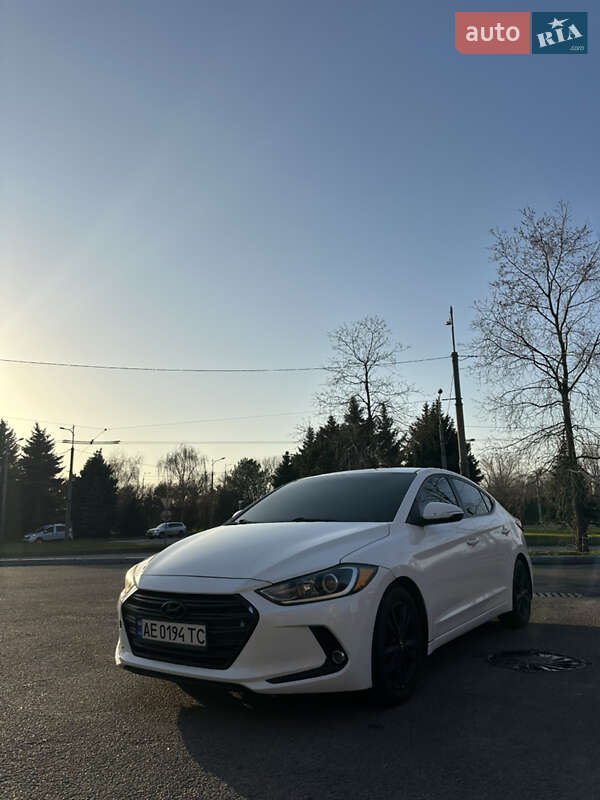 Hyundai Elantra 2016 Hyundai Elantra 2016