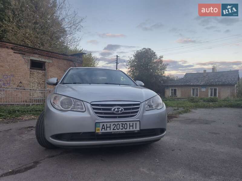 Седан Hyundai Elantra 2011 в Павлограде фото 2 Седан Hyundai Elantra 2011 в Павлограде