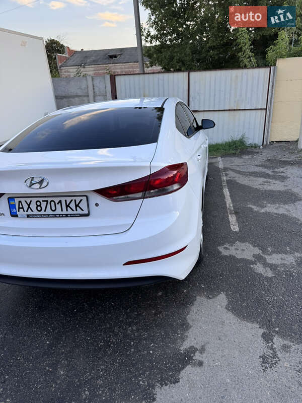 Седан Hyundai Elantra 2016 в Харькове фото 6 Седан Hyundai Elantra 2016 в Харькове