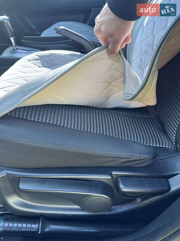 Седан Hyundai Elantra 2011 в Николаеве