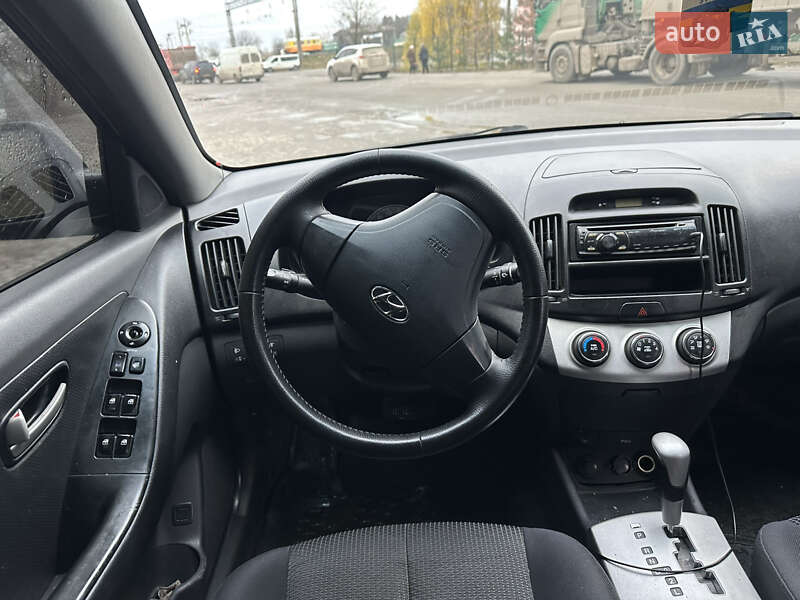 Седан Hyundai Elantra 2008 в Крыжополе фото 12 Седан Hyundai Elantra 2008 в Крыжополе