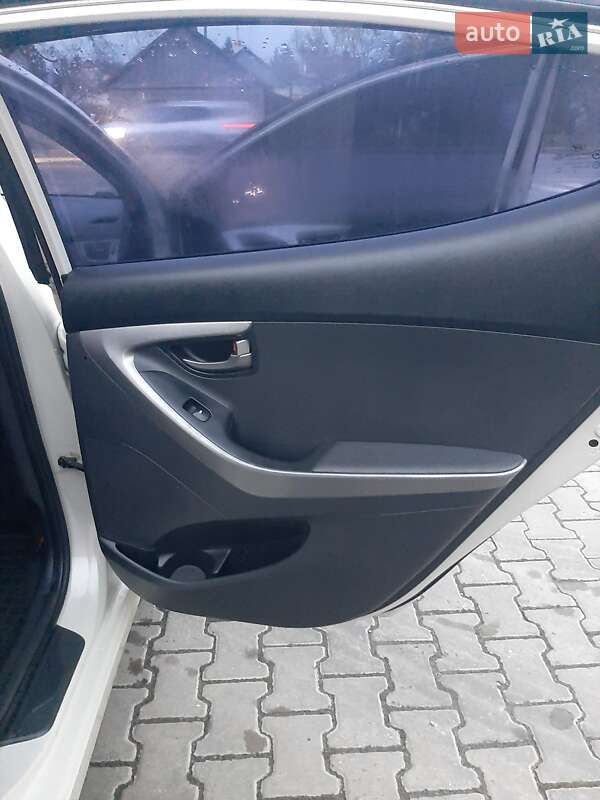 Седан Hyundai Elantra 2012 в Хмельницькому