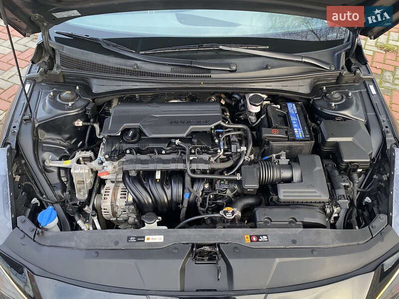 Седан Hyundai Elantra 2021 в Белой Церкви