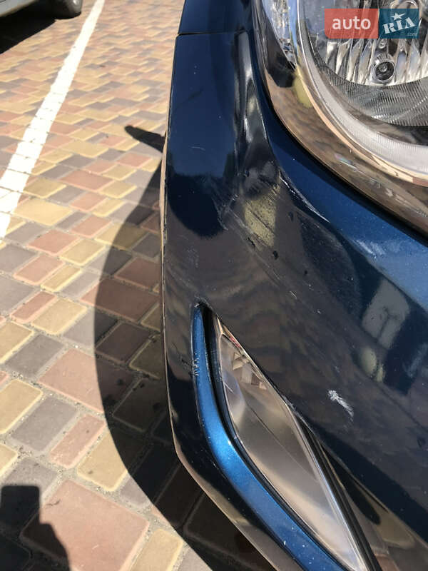 Хэтчбек Hyundai Elantra 2013 в Умани