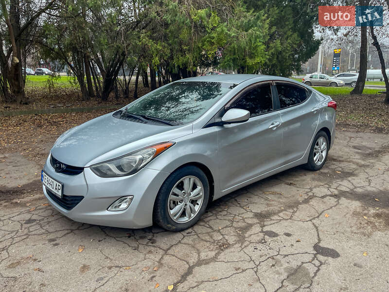 Hyundai Elantra 2013 Hyundai Elantra 2013