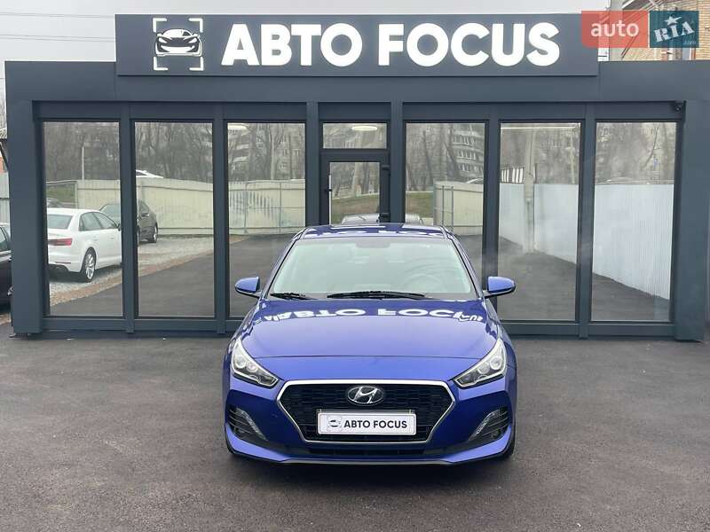 Хетчбек Hyundai Elantra 2019 в Києві