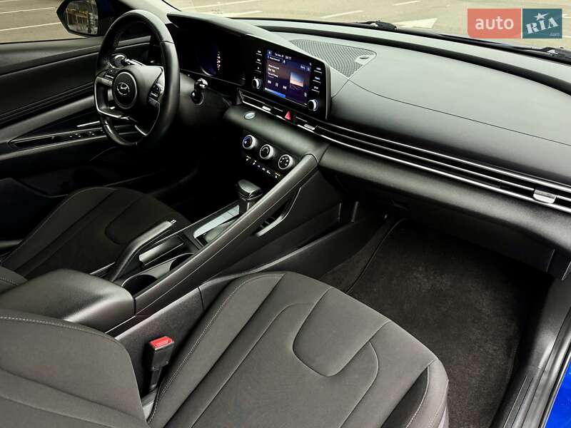 Седан Hyundai Elantra 2021 в Киеве фото 20 Седан Hyundai Elantra 2021 в Киеве