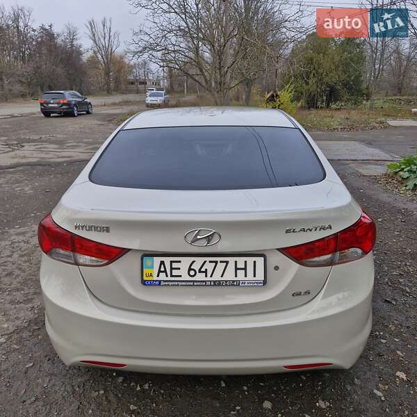 Седан Hyundai Elantra 2013 в Кривому Розі фото 10 Седан Hyundai Elantra 2013 в Кривому Розі