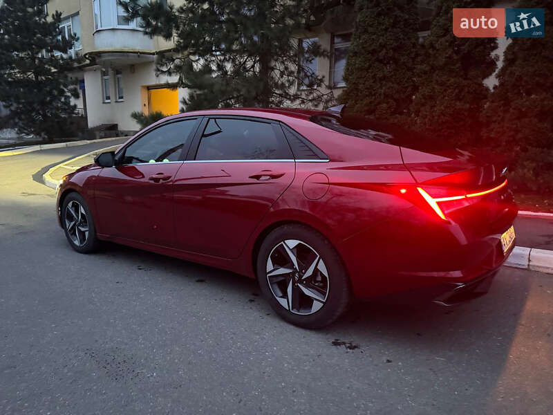 Седан Hyundai Elantra 2022 в Харькове