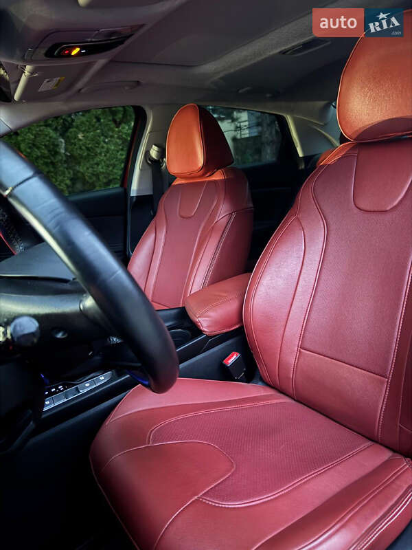 Седан Hyundai Elantra 2022 в Харькове