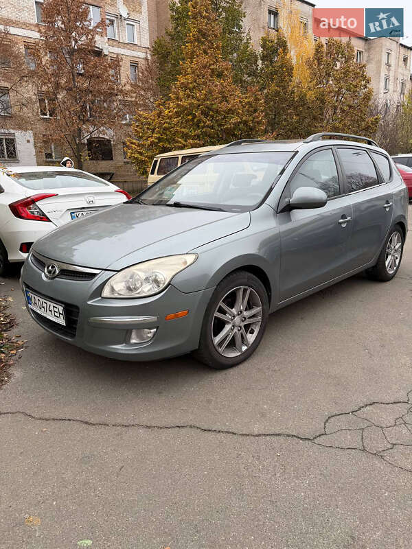 Универсал Hyundai Elantra 2010 в Киеве