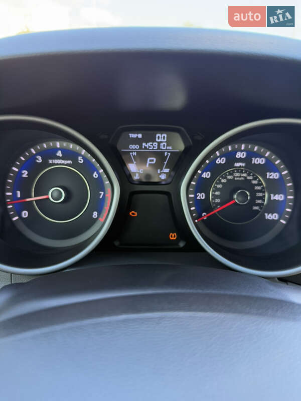 Седан Hyundai Elantra 2011 в Запорожье