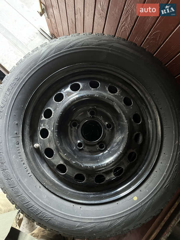 Седан Hyundai Elantra 2008 в Вышгороде