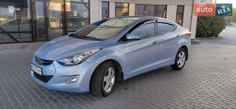 Седан Hyundai Elantra 2012 в Кропивницком