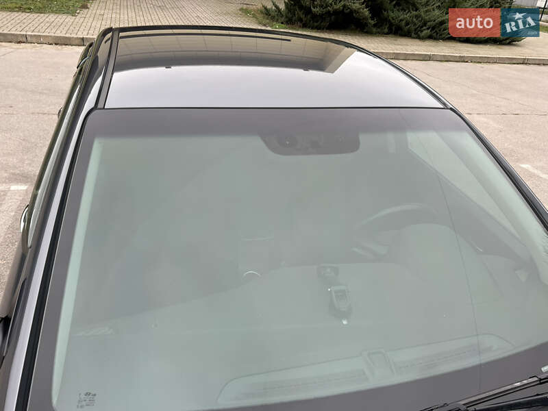 Седан Hyundai Elantra 2018 в Запорожье