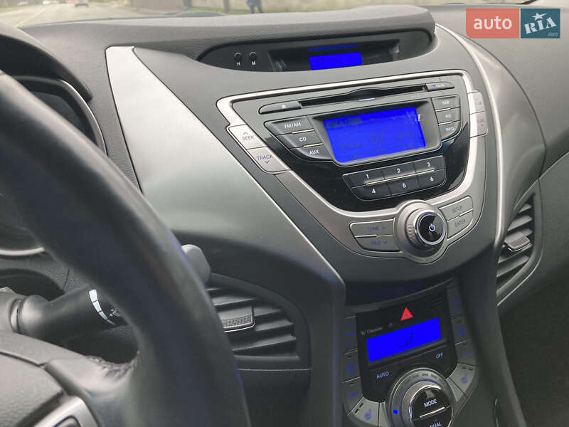 Седан Hyundai Elantra 2013 в Одесі фото 21 Седан Hyundai Elantra 2013 в Одесі
