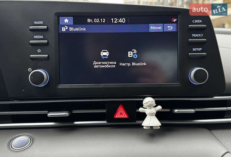 Седан Hyundai Elantra 2023 в Києві