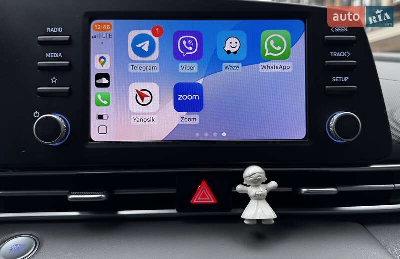 Седан Hyundai Elantra 2023 в Києві