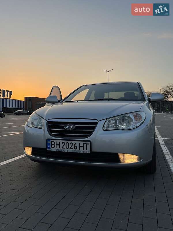 Hyundai Elantra 2008