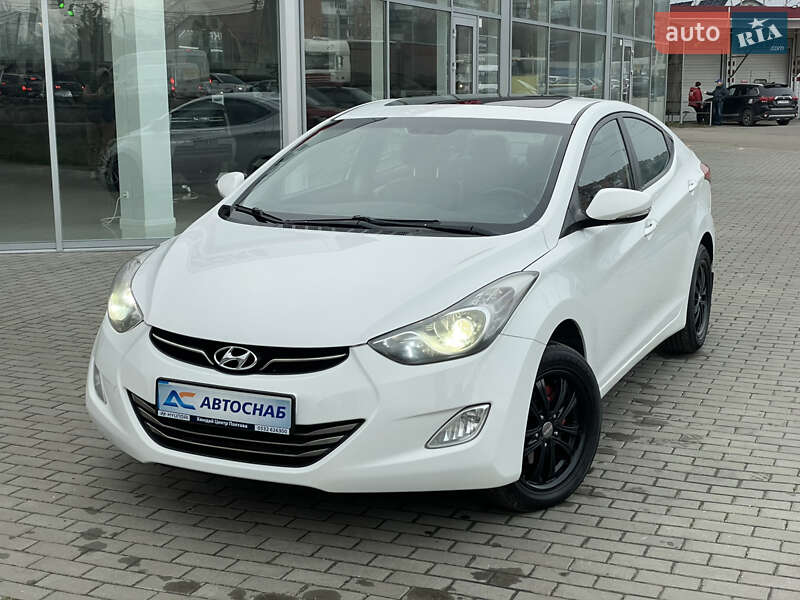 Hyundai Elantra 2012