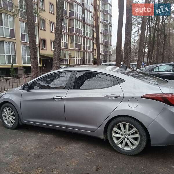 Седан Hyundai Elantra 2014 в Ірпені фото 3 Седан Hyundai Elantra 2014 в Ірпені