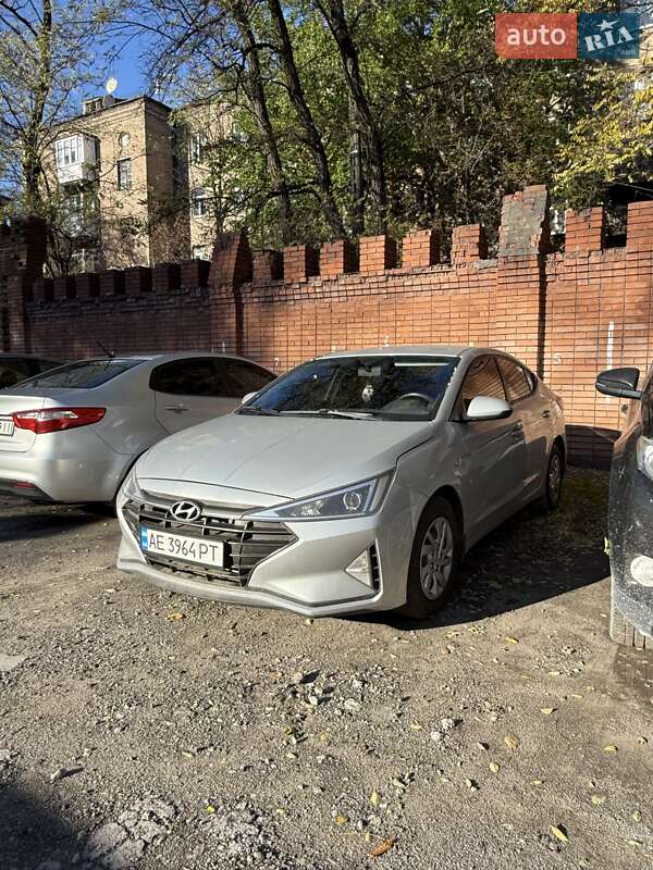 Седан Hyundai Elantra 2019 в Кам'янському фото 3 Седан Hyundai Elantra 2019 в Кам'янському