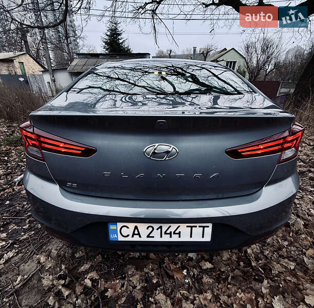 Седан Hyundai Elantra 2018 в Киеве фото 5 Седан Hyundai Elantra 2018 в Киеве