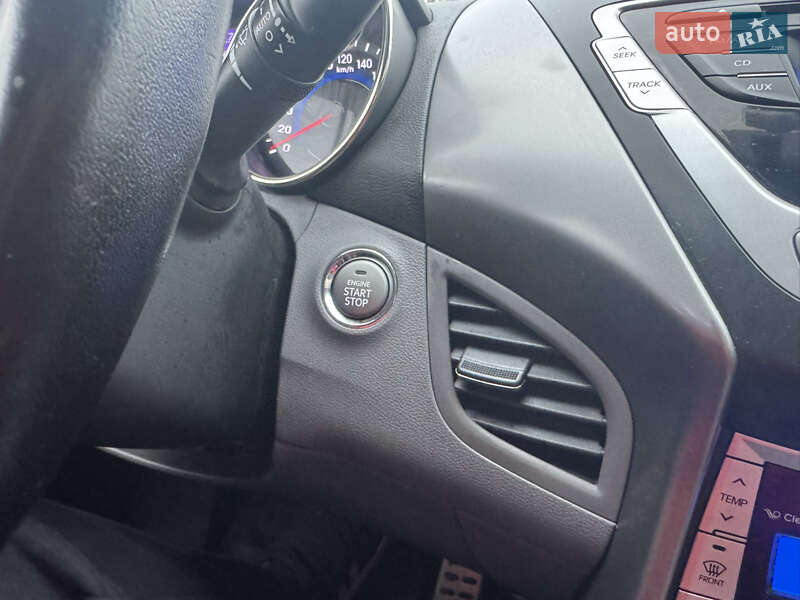 Седан Hyundai Elantra 2012 в Киеве фото 22 Седан Hyundai Elantra 2012 в Киеве