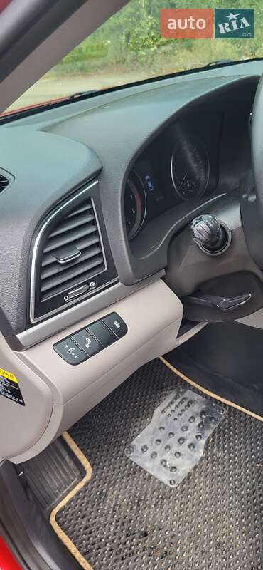 Седан Hyundai Elantra 2016 в Броварах фото 15 Седан Hyundai Elantra 2016 в Броварах