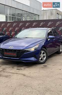 Седан Hyundai Elantra 2022 в Сумах