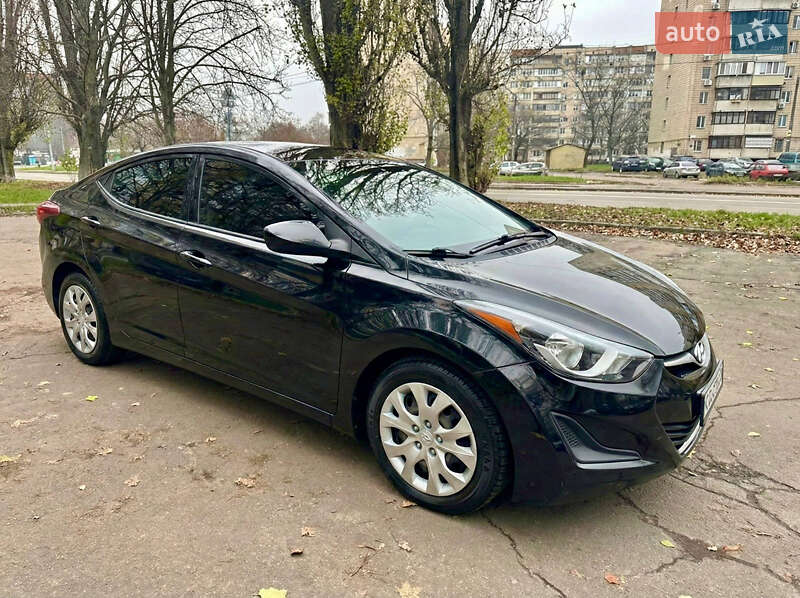 Hyundai Elantra 2015