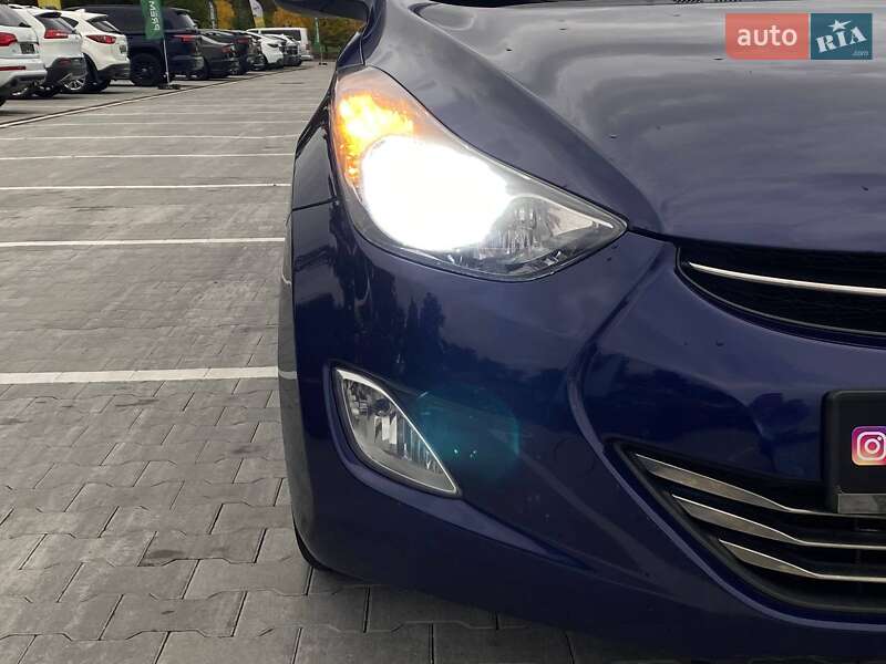 Седан Hyundai Elantra 2011 в Києві фото 8 Седан Hyundai Elantra 2011 в Києві