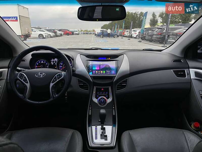 Седан Hyundai Elantra 2011 в Києві фото 39 Седан Hyundai Elantra 2011 в Києві