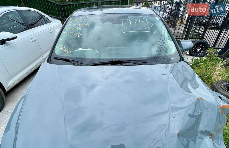 Седан Hyundai Elantra 2022 в Киеве