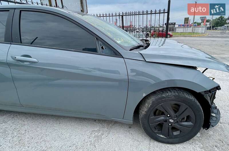 Седан Hyundai Elantra 2022 в Киеве