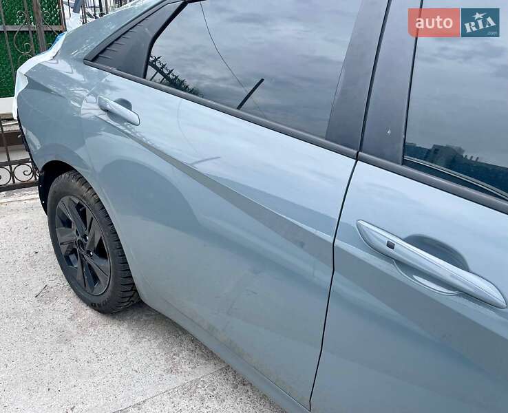 Седан Hyundai Elantra 2022 в Киеве