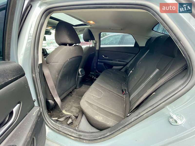 Седан Hyundai Elantra 2022 в Киеве