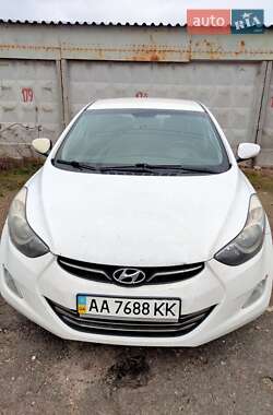 Седан Hyundai Elantra 2013 в Киеве