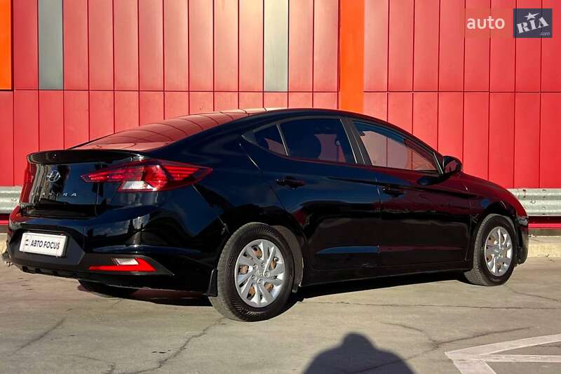 Седан Hyundai Elantra 2019 в Киеве фото 8 Седан Hyundai Elantra 2019 в Киеве