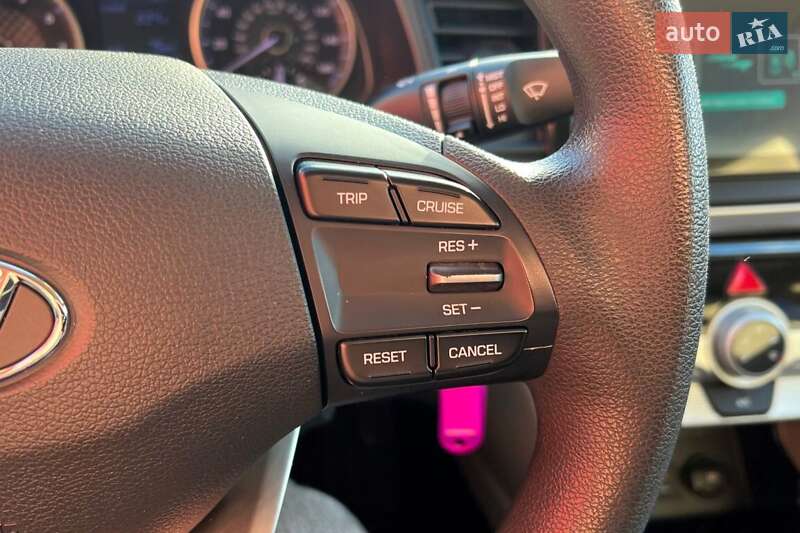 Седан Hyundai Elantra 2019 в Киеве фото 19 Седан Hyundai Elantra 2019 в Киеве