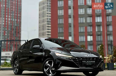 Седан Hyundai Elantra 2022 в Киеве