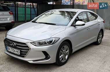 Седан Hyundai Elantra 2017 в Одесі