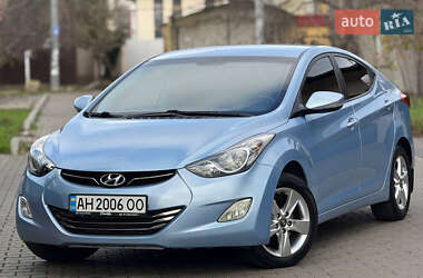 Седан Hyundai Elantra 2013 в Одесі